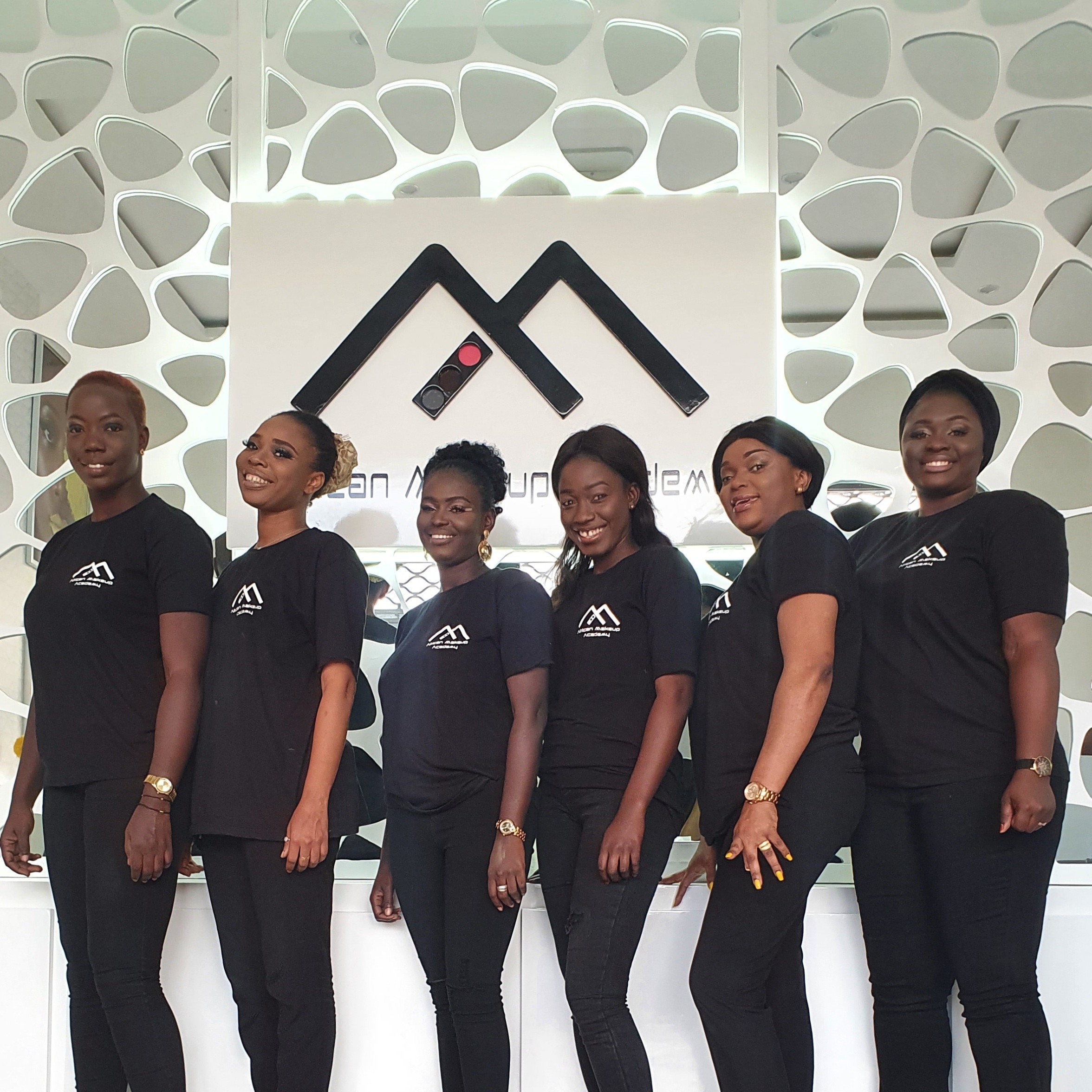 Credit : African Makeup Academy 
