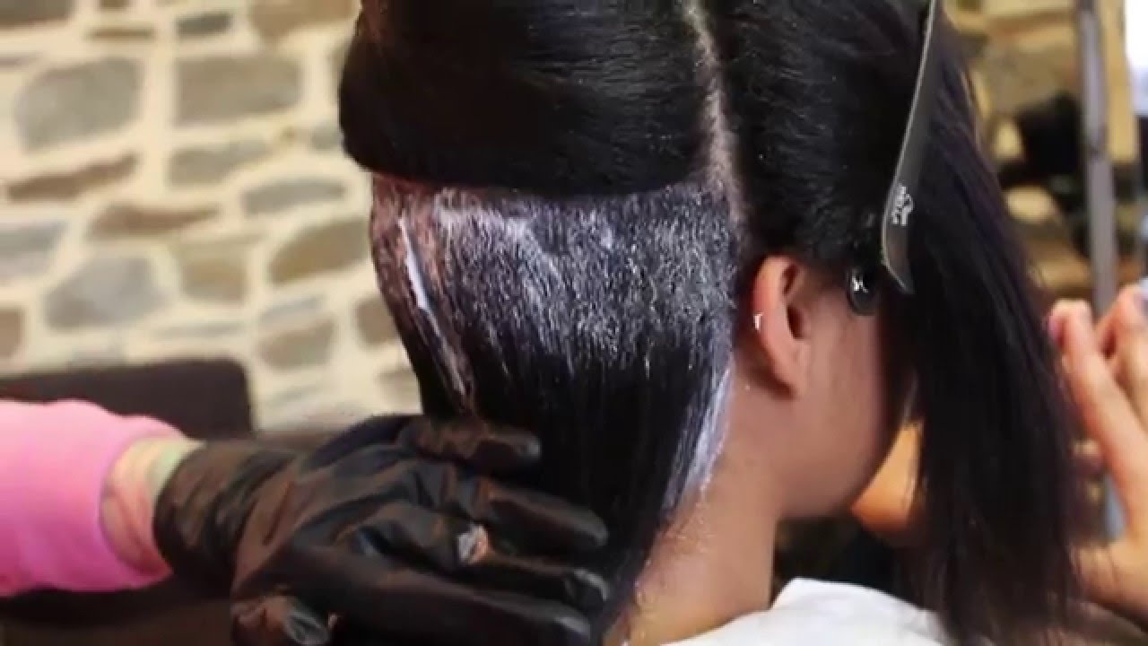 Quels soins pour les cheveux après un défrisage ? 