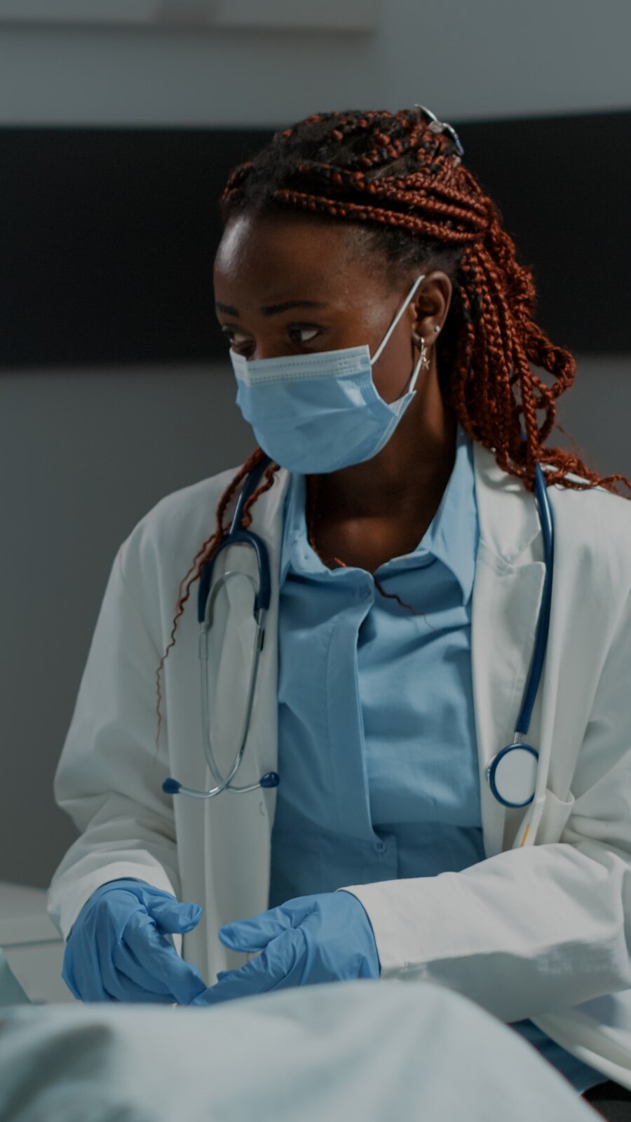Femmes-noires-hirsutisme-Afrique-diagnostic