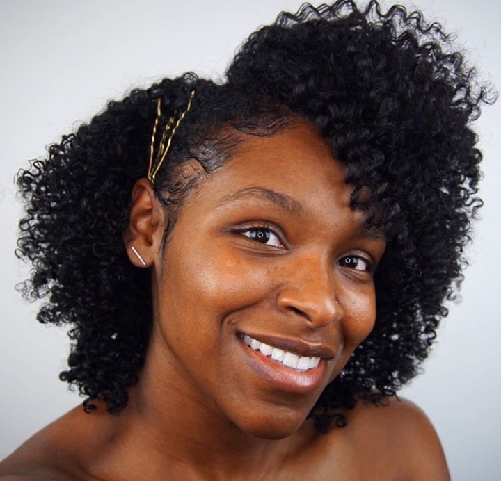 cheveux frisés