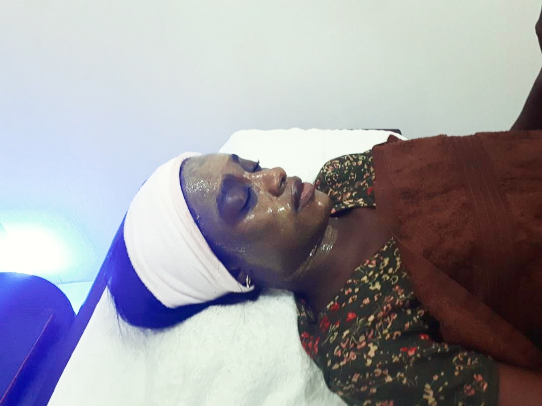Ces marques professionnelles qu'on retrouve en institut de beauté en Afrique