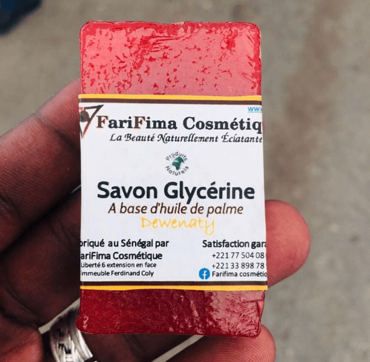 UN SAVON NATUREL à LA GLYCERINE ELABORE PAR FARIFIMA. 