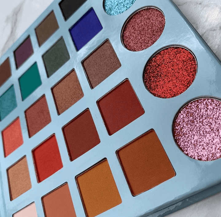 maquillage Palette MELANIC COSMETICS- SETALMAA