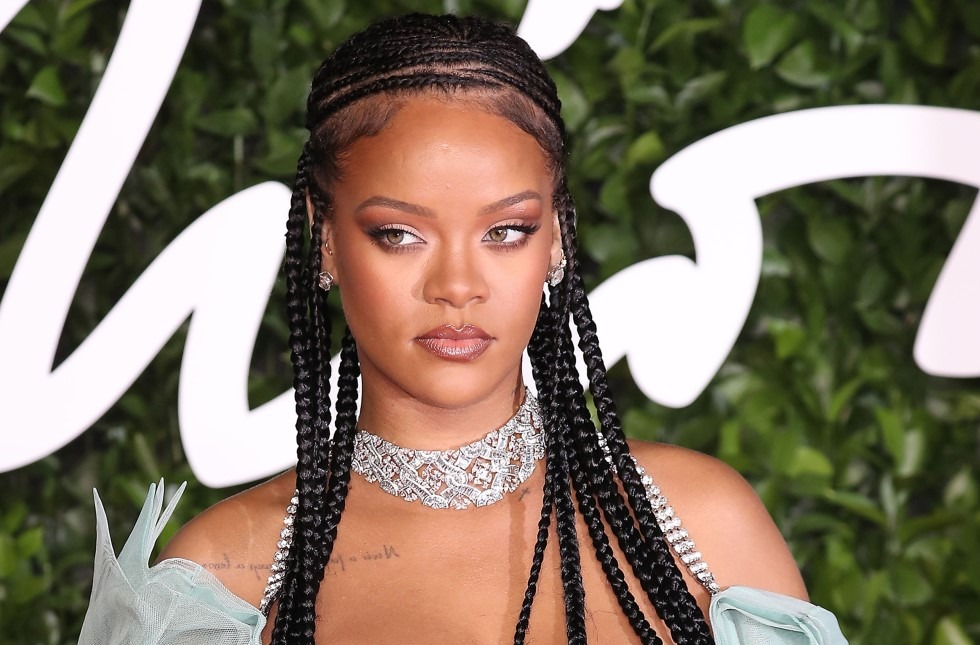 Rihanna affichant des Fulani Braids 