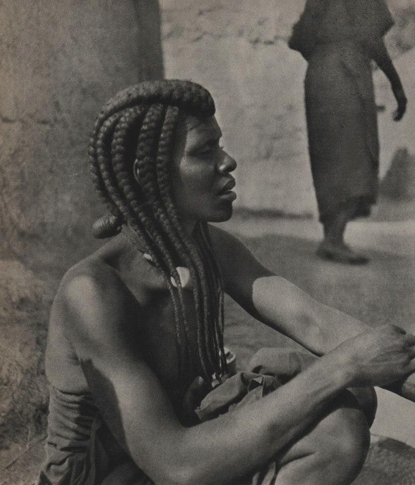 Art du tressage et mouvement nappy