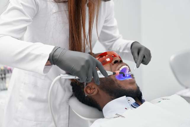 blanchiment-dentaire-Afrique-francophone-dentisterie-setalmaa.j