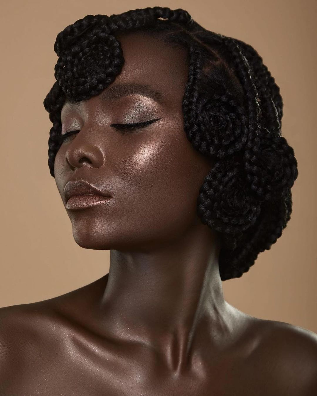 coiffure-afro-tendance-instrument-politique-setalmaa