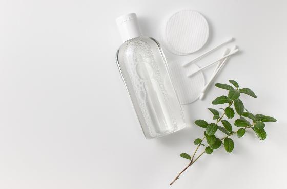L'eau micellaire : Ce que vous ignoriez à son sujet