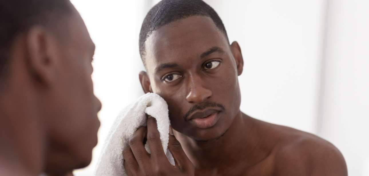 homme-peau-noire-afrodescendant-skincare-setalmaa.j