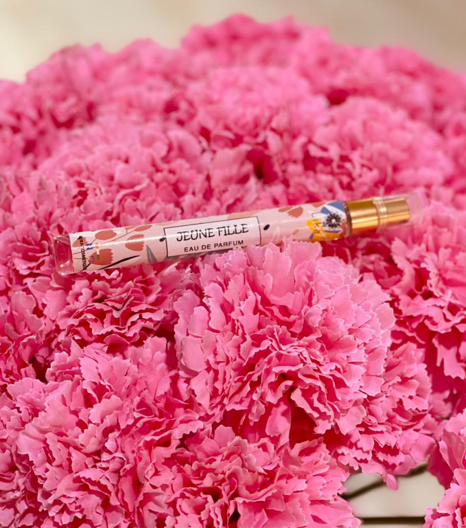 Eau de parfum Jeune fille de Lika Cosmétiques
