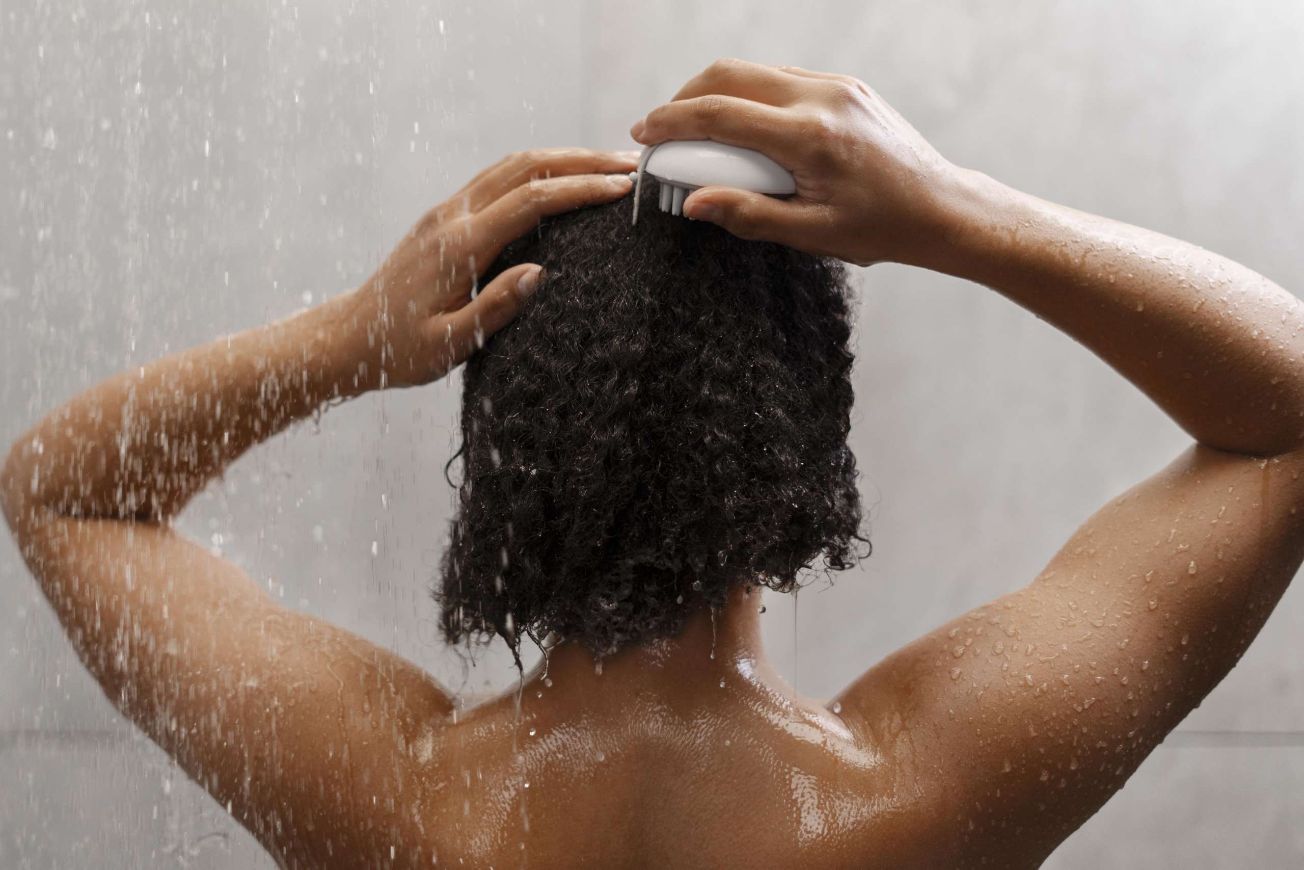 pellicules-cheveux-afro-se-debarrasser-particuliers-setalmaa