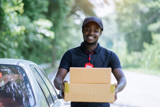Services de livraison en Afrique : quelles sont les options les moins coûteuses pour votre business beauté et cosmétique ?